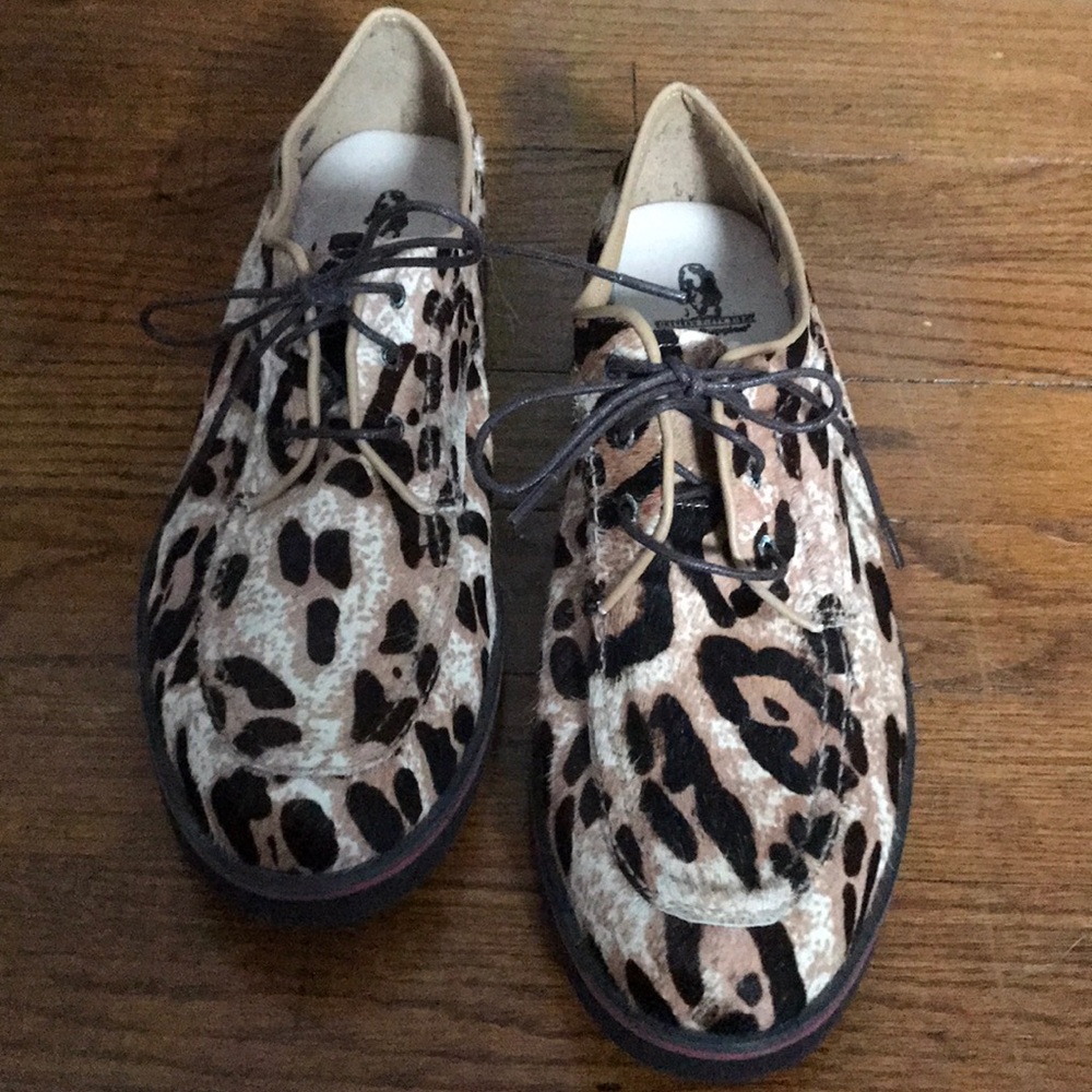Hush Puppies leopard loafers. Brand new, size 9.
